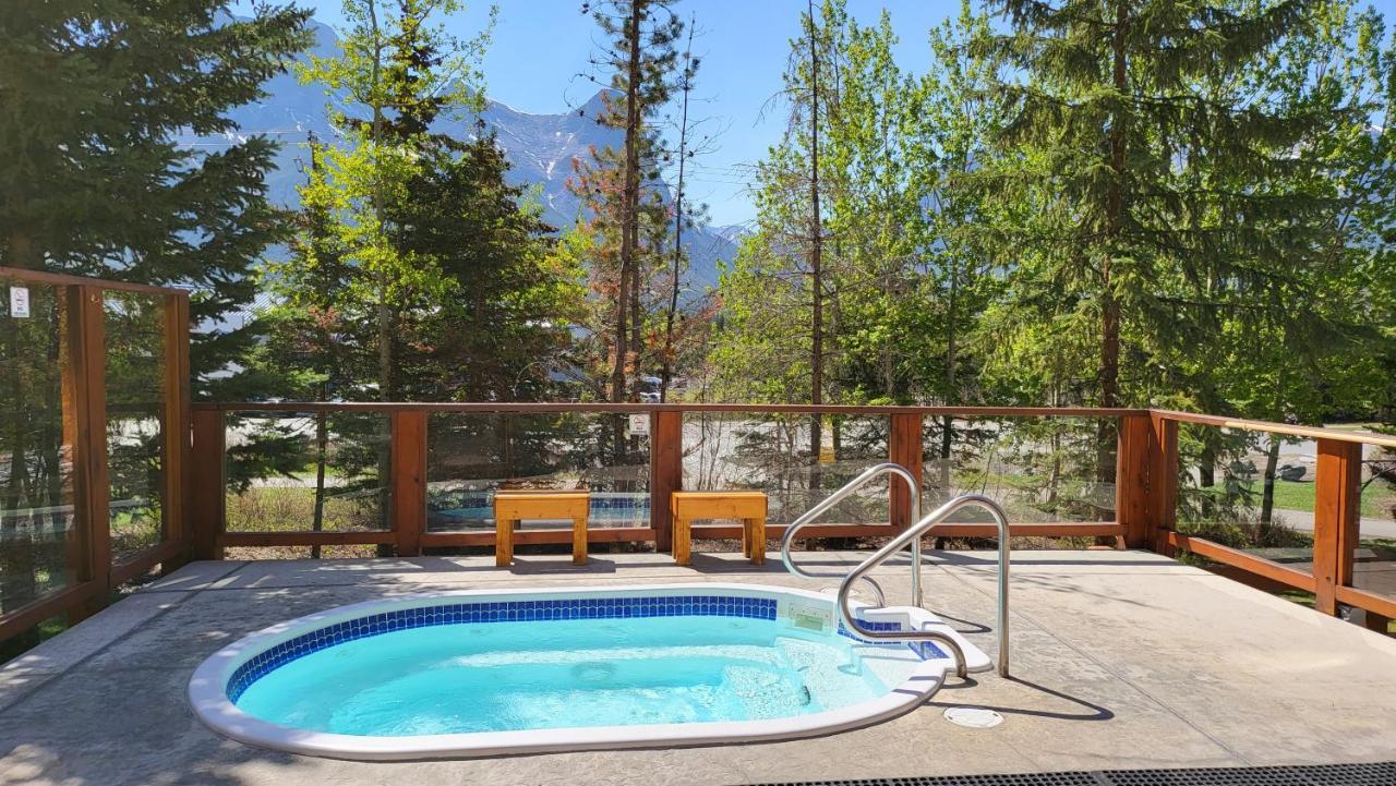 ⭐️ Luxury Mountain View Studio In Canmore ⭐️ Exteriör bild