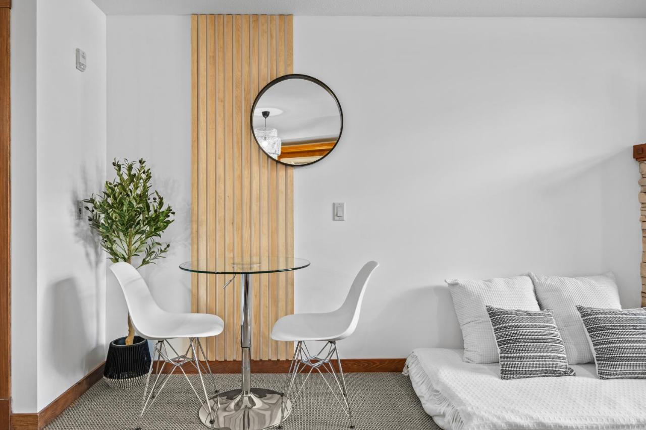 ⭐️ Luxury Mountain View Studio In Canmore ⭐️ Exteriör bild